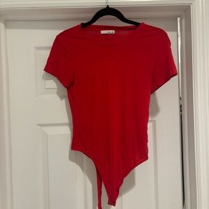 Aritzia Wilfred Free Short Sleeve Bodysuit